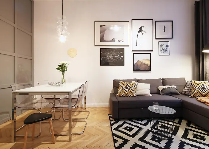 Bracka 15 - Main Square By Mint